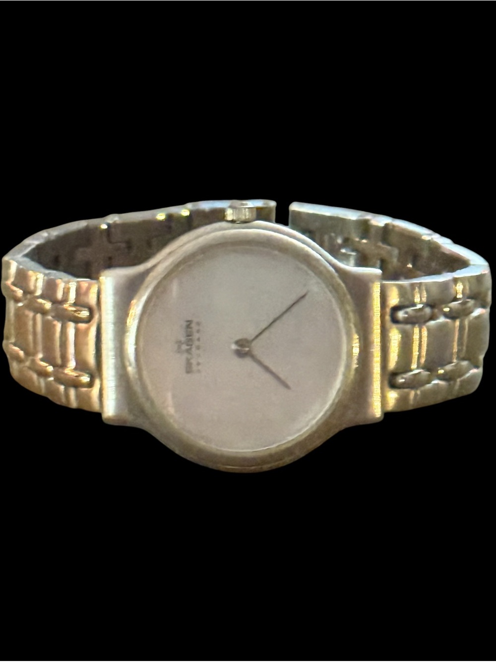Vintage Skagen Denmark silver tone analog watch
